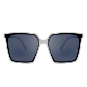 WHITE SQUARE FLAT TOP RETRO SUNGLASSES